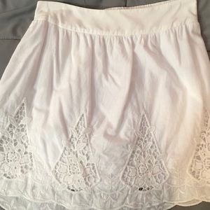 4/17/23 host pick 🎉🎉🎉White skirt